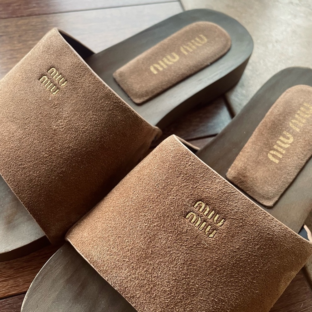Miu Miu Brown Suede Slide Clogs - 38